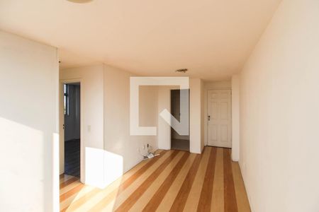Sala de apartamento para alugar com 2 quartos, 42m² em Centro, Nilópolis