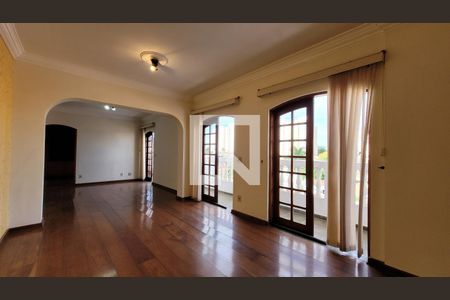 Sala de apartamento à venda com 4 quartos, 263m² em Vila Rossi Borghi E Siqueira, Campinas