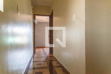Corredor de casa para alugar com 2 quartos, 80m² em Vila Matilde, São Paulo