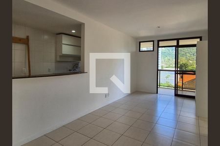 Sala de apartamento para alugar com 2 quartos, 76m² em Recreio dos Bandeirantes, Rio de Janeiro