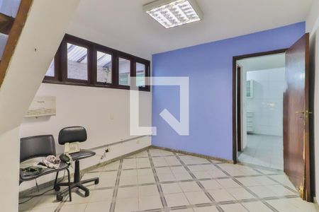 Casa à venda com 150m², 2 quartos e 2 vagasSala