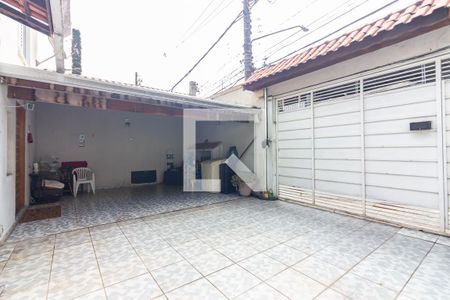 Garagem de casa à venda com 4 quartos, 217m² em Umuarama, Osasco