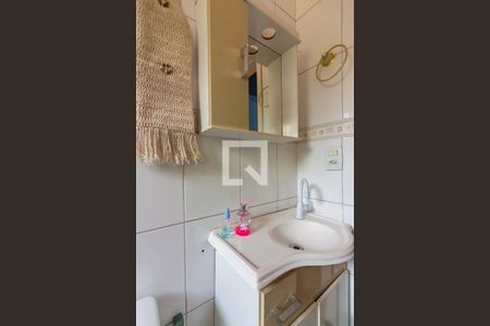 Casa à venda com 217m², 4 quartos e 3 vagas Casa à venda com 217m², 4 quartos e 3 vagasBanheiro da Suíte 2