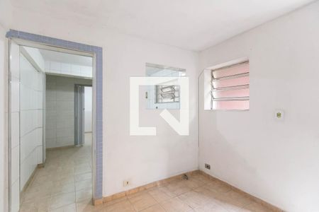 Sala de casa para alugar com 1 quarto, 22m² em Vila Jacuí, São Paulo