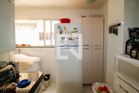 Cozinha de apartamento à venda com 3 quartos, 83m² em Cidade Nova, Belo Horizonte