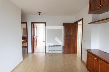 Sala de apartamento para alugar com 3 quartos, 246m² em Água Verde, Curitiba