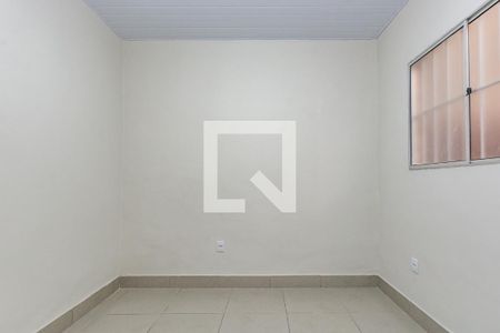 Quarto de kitnet/studio para alugar com 1 quarto, 30m² em Aparecida 7ª Seção, Belo Horizonte