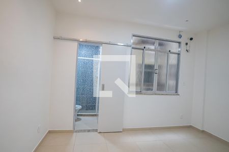 Quarto de kitnet/studio à venda com 1 quarto, 22m² em Catete, Rio de Janeiro