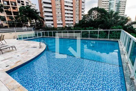 Apartamento à venda com 90m², 3 quartos e 2 vagas Apartamento à venda com 90m², 3 quartos e 2 vagasÁrea comum - Piscina