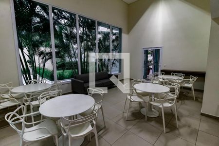 Apartamento à venda com 90m², 3 quartos e 2 vagas Apartamento à venda com 90m², 3 quartos e 2 vagasÁrea comum - Salão de festas
