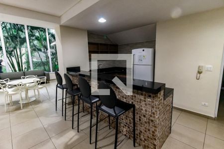 Apartamento à venda com 90m², 3 quartos e 2 vagas Apartamento à venda com 90m², 3 quartos e 2 vagasÁrea comum - Salão de festas