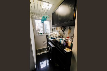 Apartamento à venda com 90m², 3 quartos e 2 vagas Apartamento à venda com 90m², 3 quartos e 2 vagasÁrea de Serviço