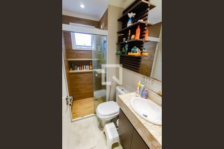 Apartamento à venda com 90m², 3 quartos e 2 vagas Apartamento à venda com 90m², 3 quartos e 2 vagasBanheiro Corredor