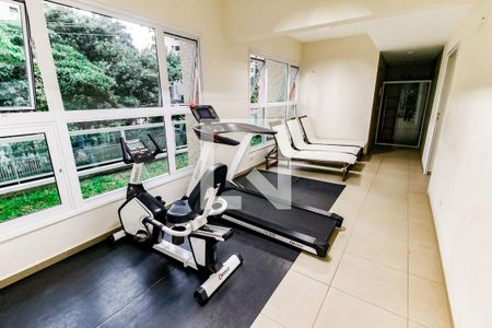 Apartamento à venda com 90m², 3 quartos e 2 vagas Apartamento à venda com 90m², 3 quartos e 2 vagasÁrea comum - Academia