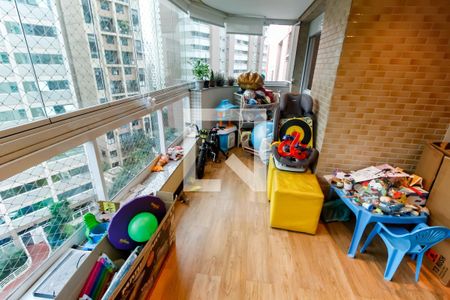 Apartamento à venda com 90m², 3 quartos e 2 vagas Apartamento à venda com 90m², 3 quartos e 2 vagasVaranda gourmet