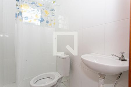 Banheiro de kitnet/studio para alugar com 1 quarto, 22m² em Vila Esperança, São Paulo