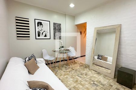 Apartamento à venda com 55m², 1 quarto e sem vagaSala