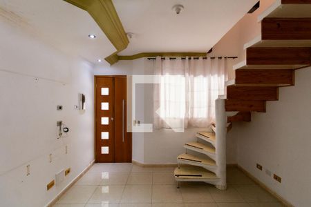Sala  de casa de condomínio à venda com 2 quartos, 65m² em Itaquera, São Paulo