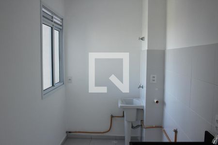 Sala/Cozinha/Área de Serviço de apartamento à venda com 2 quartos, 36m² em Morumbi, São Paulo