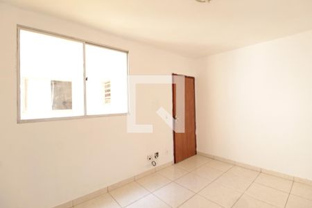 Sala de apartamento para alugar com 2 quartos, 48m² em Piratininga, Belo Horizonte