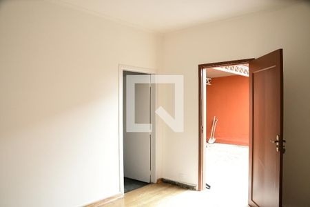 Sala de casa para alugar com 3 quartos, 120m² em Vila Santo Antônio, Cotia