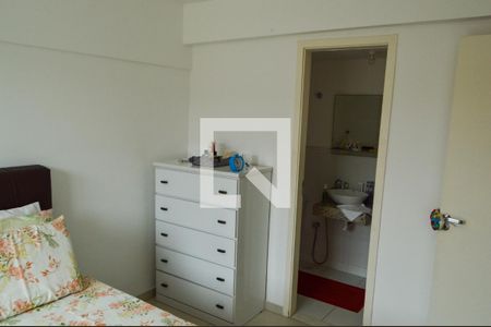 Suíte de apartamento à venda com 2 quartos, 65m² em Curicica, Rio de Janeiro