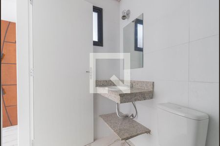 Banheiro de kitnet/studio para alugar com 1 quarto, 28m² em Vila Prudente, São Paulo