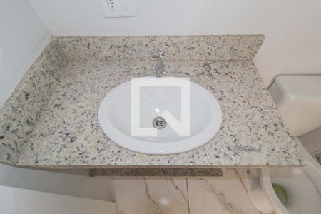 Detalhe - Banheiro de kitnet/studio para alugar com 1 quarto, 28m² em Vila Prudente, São Paulo