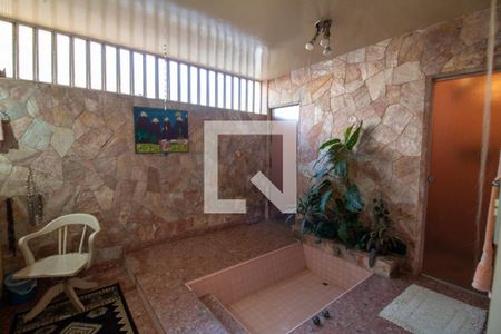 Casa à venda com 300m², 4 quartos e 3 vagas Casa à venda com 300m², 4 quartos e 3 vagasBanheiro da Suíte