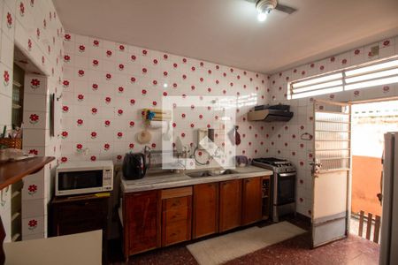 Casa à venda com 300m², 4 quartos e 3 vagas Casa à venda com 300m², 4 quartos e 3 vagasCozinha