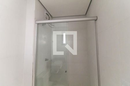 Banheiro de kitnet/studio para alugar com 1 quarto, 28m² em Vila Prudente, São Paulo