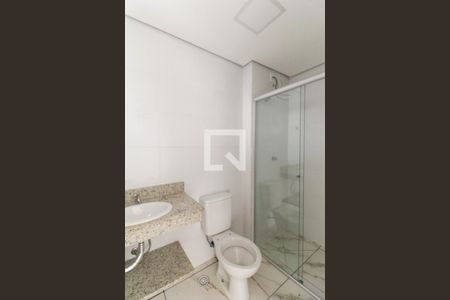 Banheiro de kitnet/studio para alugar com 1 quarto, 28m² em Vila Prudente, São Paulo