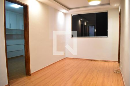 Sala de apartamento para alugar com 3 quartos, 56m² em Campo Grande, Rio de Janeiro