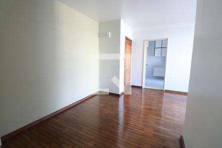 Sala de apartamento à venda com 3 quartos, 95m² em Cerqueira César, São Paulo