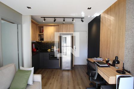 Sala/Cozinha de kitnet/studio para alugar com 1 quarto, 39m² em Indianópolis, São Paulo