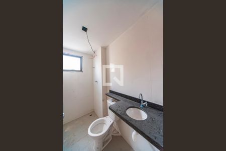 banheiro de apartamento à venda com 2 quartos, 60m² em Vila Leopoldina, Santo André