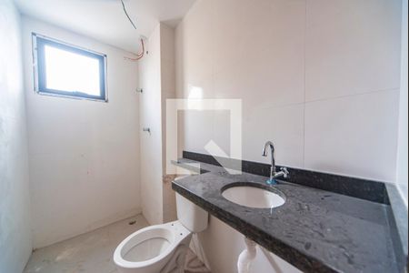 banheiro de apartamento à venda com 2 quartos, 60m² em Vila Leopoldina, Santo André