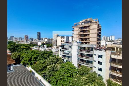 Sala vista  de apartamento à venda com 3 quartos, 195m² em Leblon, Rio de Janeiro