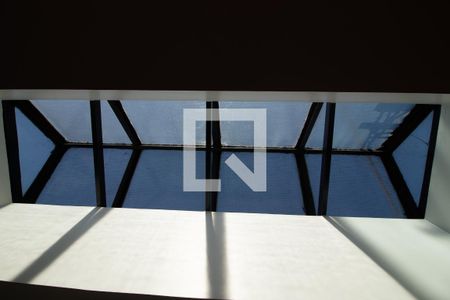 Casa à venda com 423m², 4 quartos e 8 vagas Casa à venda com 423m², 4 quartos e 8 vagasClara boia