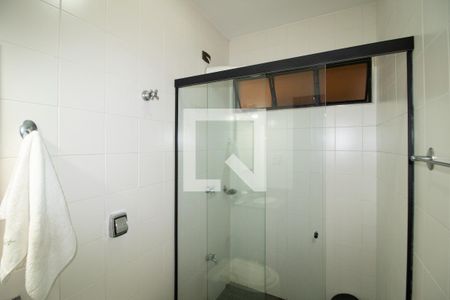 Casa à venda com 423m², 4 quartos e 8 vagas Casa à venda com 423m², 4 quartos e 8 vagasBanheiro 5