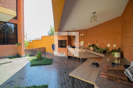 Casa à venda com 423m², 4 quartos e 8 vagas Casa à venda com 423m², 4 quartos e 8 vagasChurrasqueira