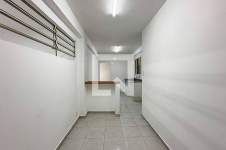 Sala de casa para alugar com 2 quartos, 50m² em Jardim Paraíso, São Paulo