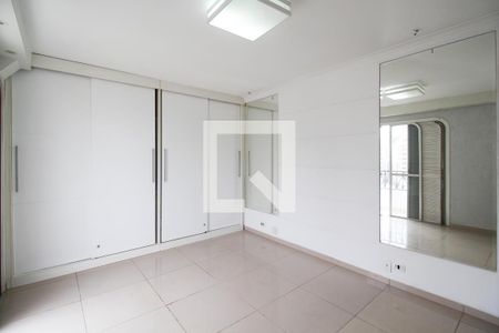 Suíte de apartamento para alugar com 3 quartos, 128m² em Vila Nova Conceição, São Paulo