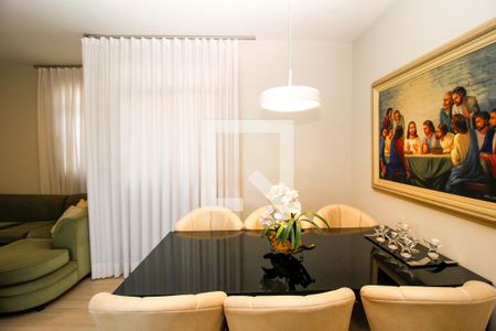 Sala de apartamento à venda com 4 quartos, 135m² em Santa Tereza, Belo Horizonte