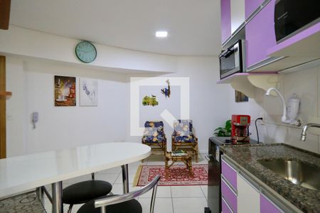 Sala/Cozinha de apartamento à venda com 2 quartos, 64m² em Centro, Belo Horizonte