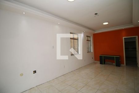 Sala de casa à venda com 3 quartos, 270m² em Braz de Pina, Rio de Janeiro