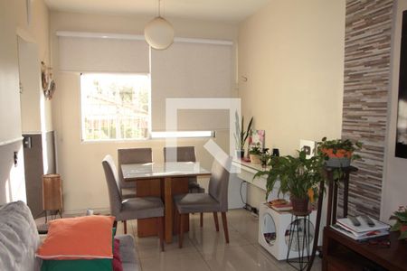 Sala de apartamento à venda com 2 quartos, 58m² em Vila Cloris, Belo Horizonte