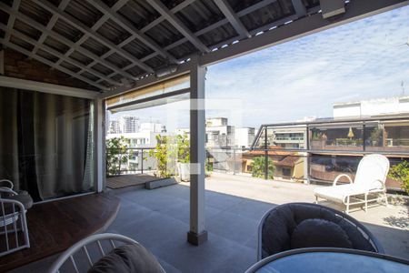 Varanda de apartamento à venda com 3 quartos, 200m² em Recreio dos Bandeirantes, Rio de Janeiro