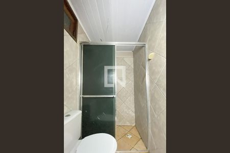 Banheiro  de casa para alugar com 2 quartos, 68m² em Feitoria, São Leopoldo