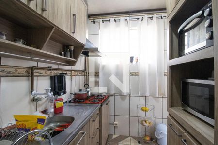 Cozinha de apartamento à venda com 2 quartos, 45m² em Humaitá, Porto Alegre